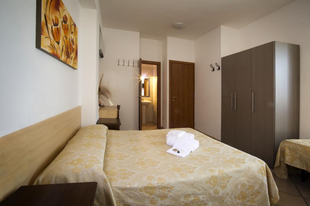 Soggiorno La Primula เซียนา ภายนอก รูปภาพ